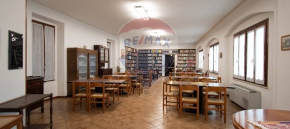 10 bedrooms House in Calvagese della Riviera, Italy No. 308693 23