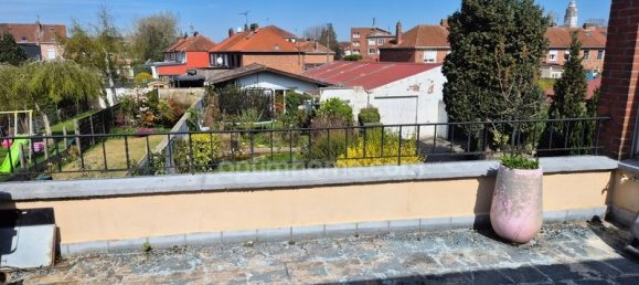 3 bedrooms House in Comines, France No. 252927 9