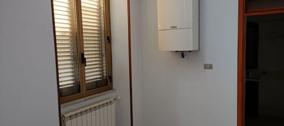 4 rooms Apartment in Pignataro Maggiore, Italy No. 75109 16