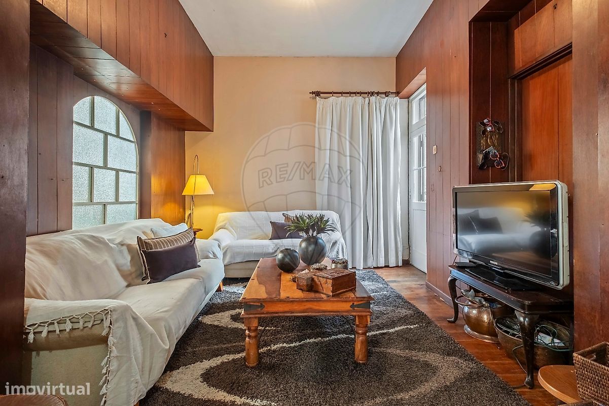 Casa de 5 dormitorios en Funchal, Portugal No. 25232