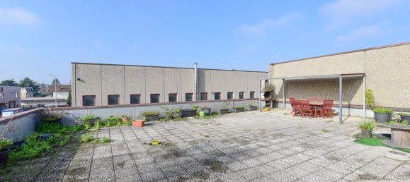 4-salle Appartement à Lissone, Italy No. 153149 6