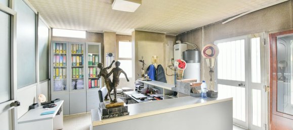 4-salle Appartement à Lissone, Italy No. 153149 25