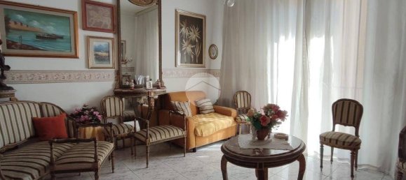 3 Schlafzimmer Wohnung in Palermo, Italy, Nr. 51395 25