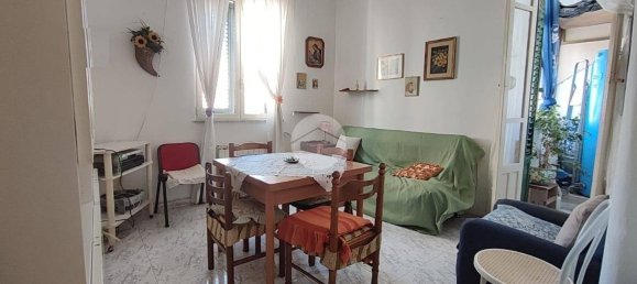 3 Schlafzimmer Wohnung in Palermo, Italy, Nr. 51395 13