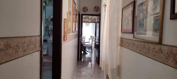 3 Schlafzimmer Wohnung in Palermo, Italy, Nr. 51395 18