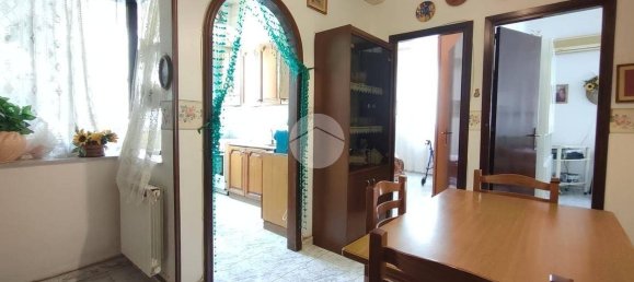 3 Schlafzimmer Wohnung in Palermo, Italy, Nr. 51395 8
