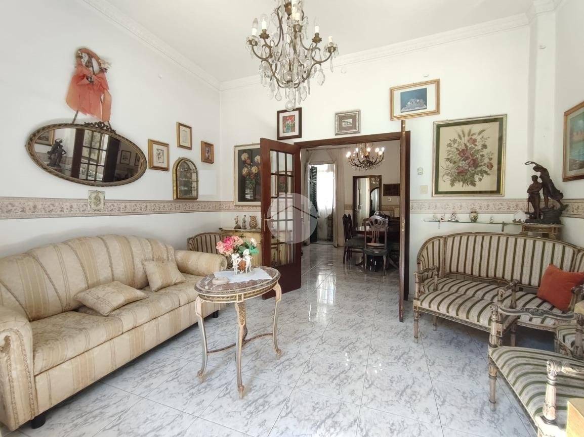 3 Schlafzimmer Wohnung in Palermo, Italy, Nr. 51395