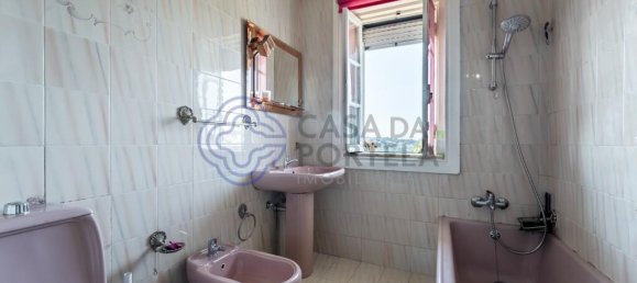 605m² Building in Porto, Portugal No. 51784 25