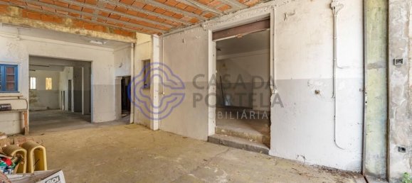 605m² Building in Porto, Portugal No. 51784 46