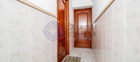 605m² Building in Porto, Portugal No. 51784 27