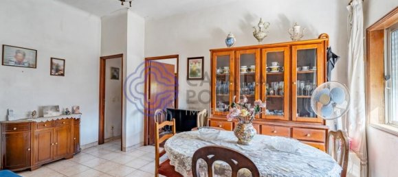 605m² Building in Porto, Portugal No. 51784 32