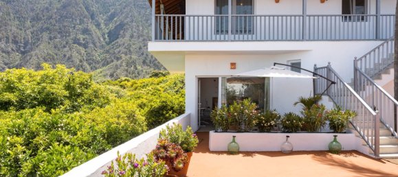 9 bedrooms House in La Orotava, Spain No. 278657 3