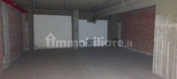 358m² Commercial property in Catania, Italy No. 322823 14