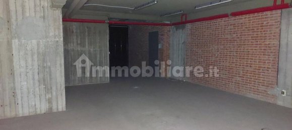358m² Commercial property in Catania, Italy No. 322823 15