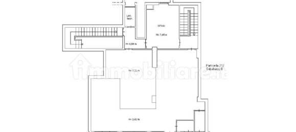 358m² Commercial property in Catania, Italy No. 322823 18