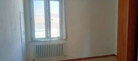 Квартира с 4 комнатами в Лорето, Италия № 101758 18