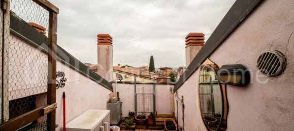 1 bedroom Apartment in Rome, Italy No. 216230 11