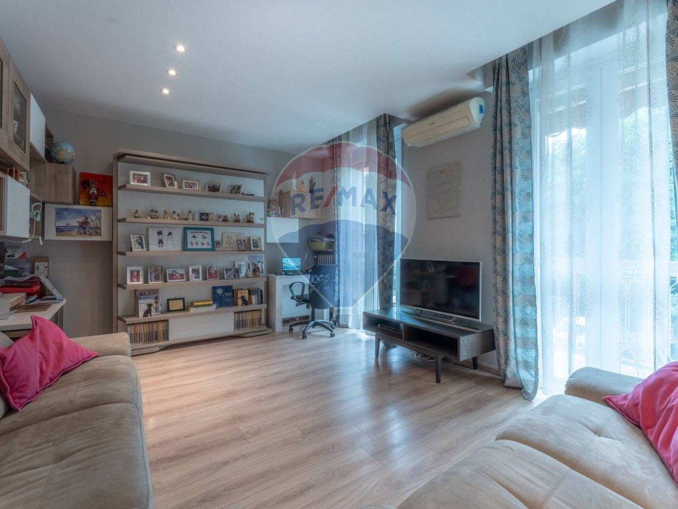 Квартира с 2 спальнями в Понте Сан Пьетро, Италия № 317367