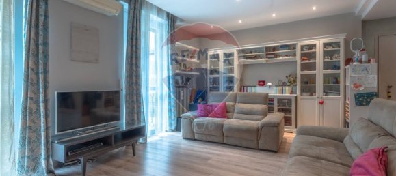 Квартира с 2 спальнями в Понте Сан Пьетро, Италия № 317367 2