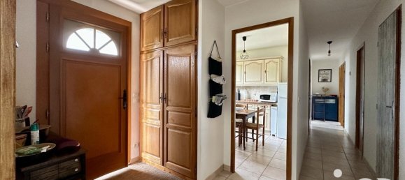 Casa de 3 dormitorios en Vernou-en-Sologne, France No. 250307 2