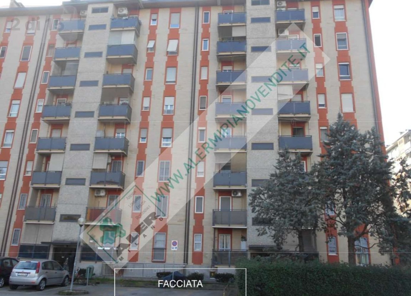 Apartamento de 3 dormitorios en Milan, Italy No. 370128
