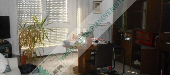 Apartamento de 3 dormitorios en Milan, Italy No. 370128 3