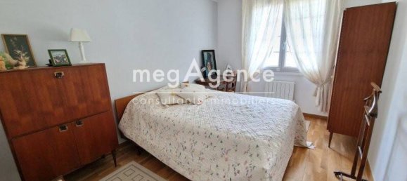 4 bedrooms House in Maintenon, France No. 48038 5