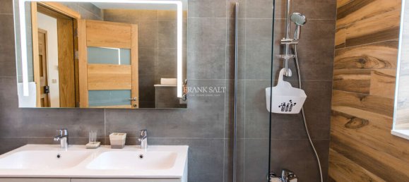 3 chambres Appartement à Ta' Xbiex, Malta No. 9767 15