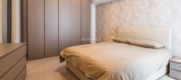 3 chambres Appartement à Ta' Xbiex, Malta No. 9767 16