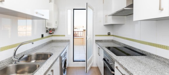 2 bedrooms Penthouse in Granada, Spain No. 141353 18