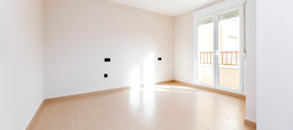 2 bedrooms Penthouse in Granada, Spain No. 141353 9