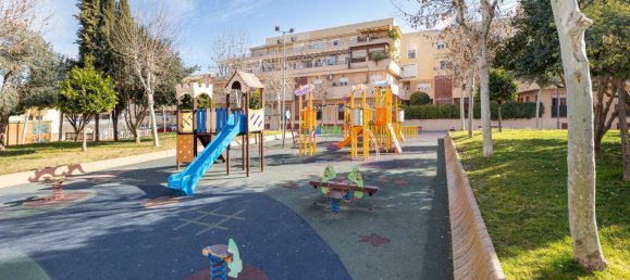 2 bedrooms Penthouse in Granada, Spain No. 141353 3