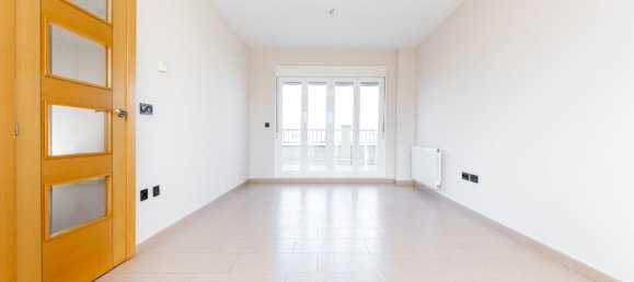 2 bedrooms Penthouse in Granada, Spain No. 141353 13