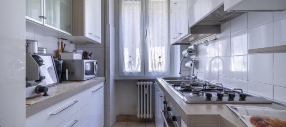 Квартира с 2 спальнями в Комо, Италия № 380596 9