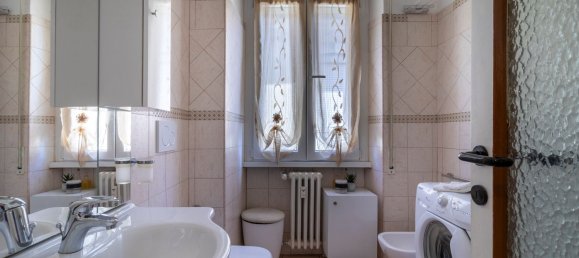 Квартира с 2 спальнями в Комо, Италия № 380596 12