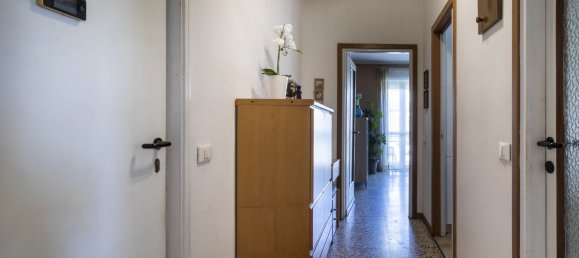 Квартира с 2 спальнями в Комо, Италия № 380596 11