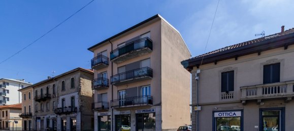 Квартира с 2 спальнями в Комо, Италия № 380596 23