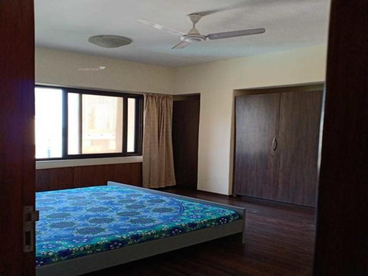 2 bedrooms House in Mumbai, India No. 48343