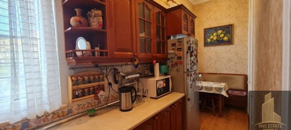 4 bedrooms Apartment in Sabail, Azerbaijan No. 2365 11