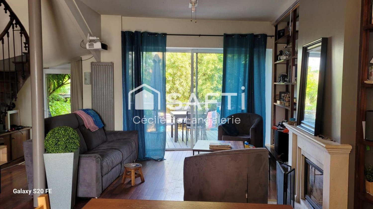 Casa de 5 dormitorios en Le Blanc, France No. 249792