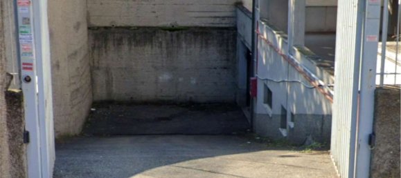 4 rooms Apartment in Rome, Italy No. 201472 3