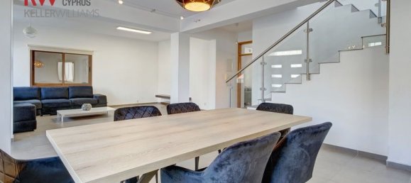 Вилла с 4 спальнями в Ларнака, Кипр № 26053 2