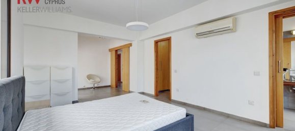 Вилла с 4 спальнями в Ларнака, Кипр № 26053 12