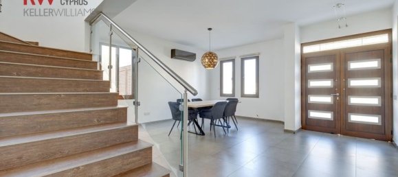 Вилла с 4 спальнями в Ларнака, Кипр № 26053 3