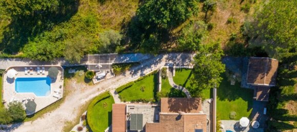 Villa T5 em Corfu, Greece N.º 8907 11