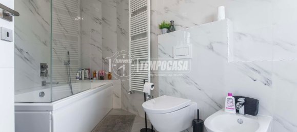 3-Zimmer Doppelhaus in Guanzate, Italy, Nr. 269376 13