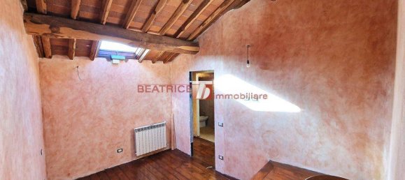 2 bedrooms Apartment in Lucca, Italy No. 15159 26