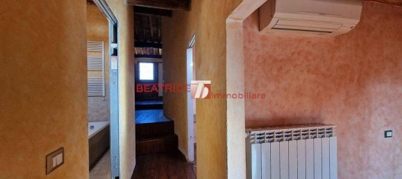 2 bedrooms Apartment in Lucca, Italy No. 15159 48