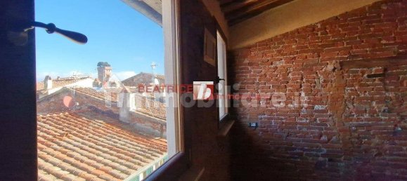 2 bedrooms Apartment in Lucca, Italy No. 15159 8