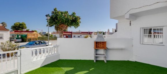 2 bedrooms Bungalow in Torrevieja, Spain No. 178465 5